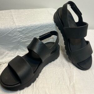 Black sandals